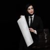 کاغذ دیواری طوسی روشن
